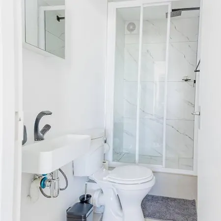 Beach & Sea View Facing Apartment Japanese Styled Cape Town Exterior photo
